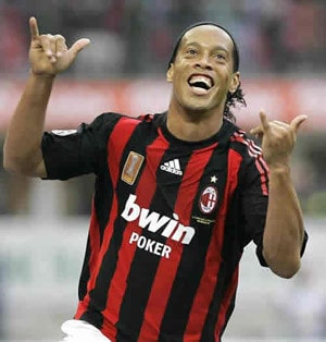 Ronaldinho nhiều khả năng sẽ hồi hương
