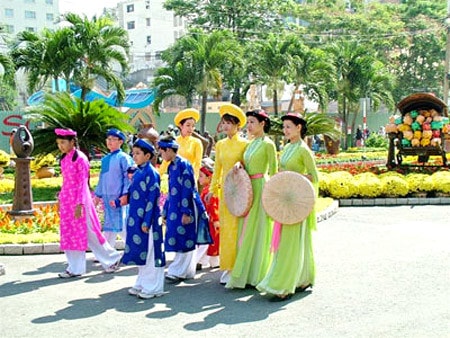 Dấu ấn kinh tế: chủ trương và thực tiễn ảnh 1