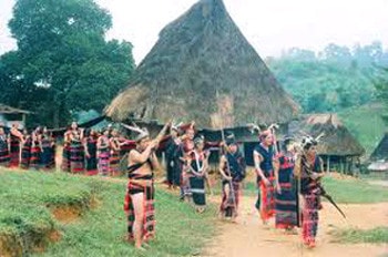 Ngủ Duông- nét đẹp trong luật tục của người Cơ Tu. Nguồn: cuocsongviet.com.vn