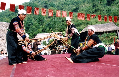 “Du lịch về cội nguồn” về cơ sở ảnh 2