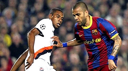 Dani Alves: Với tôi Barcelona là bước ngoặt lớn ảnh 2