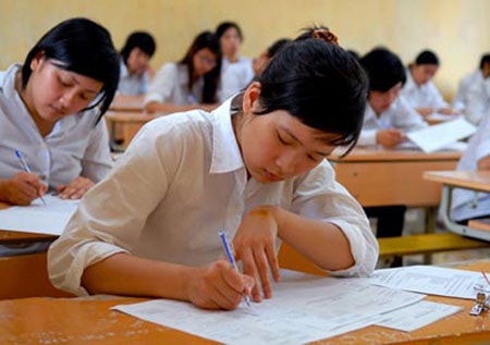 “Lòng yêu nước, yêu cội nguồn dân tộc không thể đo đếm qua một bài thi nào cả” Nguồn: Vietnamnet