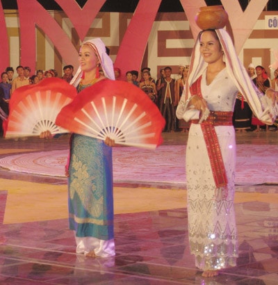 Trang phục người Chăm