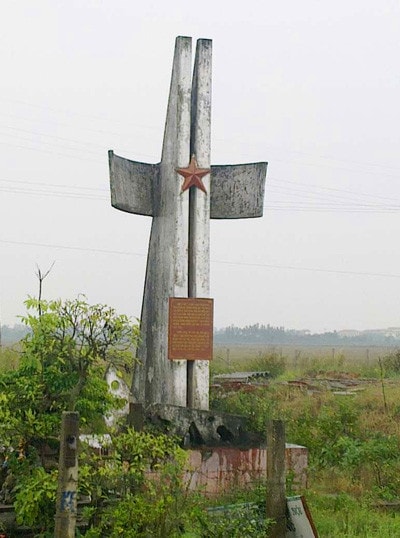 Đài ghi nhỡ chiến thắng B52