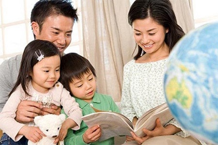 Cùng con vui với sách ảnh 1