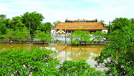 Đại nội Huế trong lũ Nguồn: tienphong.vn