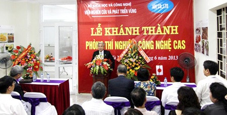 Bộ trưởng Bộ KH và CN Nguyễn Quân phát biểu tại buổi lễ