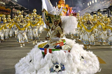 Vũ điệu Samba tạm biệt World Cup 2014