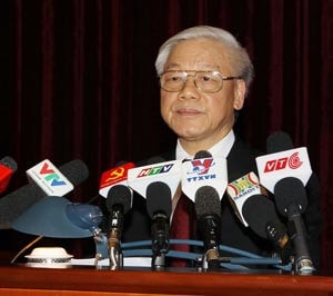 Chuẩn bị kỹ lưỡng về lý luận và nhân sự để Đại hội XII thật sự là Đại hội đoàn kết, dân chủ, kỷ cương, đổi mới ảnh 1