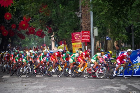 Khai mạc giải đua xe đạp toàn quốc tranh Cúp truyền hình TP Hồ Chí Minh 2015 ảnh 12