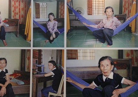 Trước ông làm kỹ thuật trong không quân Nếu quay lại hồi trẻ, tôi muốn là sinh viên Nếu trẻ như cháu, tôi sẽ đi học Hai ông cháu đổi áo cho nhau Hai bà cháu cùng chụp ảnh selfie Nếu còn trẻ, tôi sẽ có sức khỏe đi thăm con Tôi sẽ lên bờ để đỡ cực nếu tôi trẻ lại Tôi vẫn đi bộ đội, nếu được trẻ lại Cháu được bà truyền dạy quan họ Sống vui vẻ cùng con cháu Một góc triển lãm