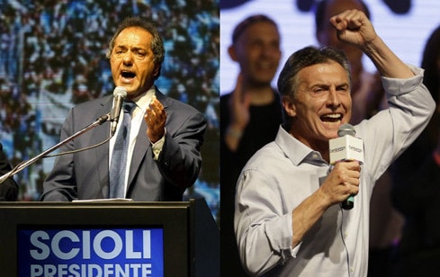 Ứng cử viên Daniel Scioli của cánh tả và ứng cử viên Mauricio Macri của cánh hữu Nguồn: Prensa