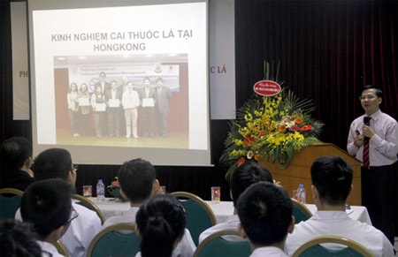 Chia sẻ kinh nghiệm cai thuốc lá ở Hong Kong - tại lễ khai trương 