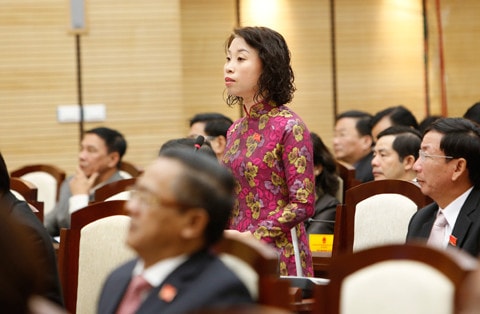 Nhiều vấn đề nóng bỏng được đại biểu nêu ra tại Kỳ họp Ảnh: Phương Anh