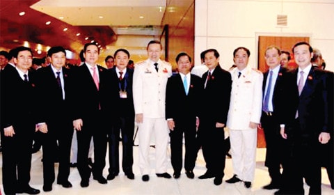Các đại biểu bên hành lang Đại hội