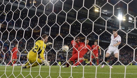 Chung kết Europa League: Sevilla đăng quang lần thứ 3 liên tiếp ảnh 5