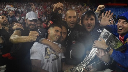 Chung kết Europa League: Sevilla đăng quang lần thứ 3 liên tiếp ảnh 12