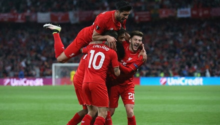 Chung kết Europa League: Sevilla đăng quang lần thứ 3 liên tiếp ảnh 2