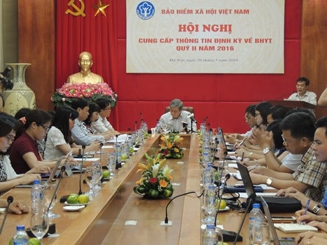 Toàn cảnh hội nghị.