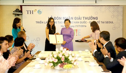Lễ đón nhận giải thưởng Phụ nữ sáng tạo