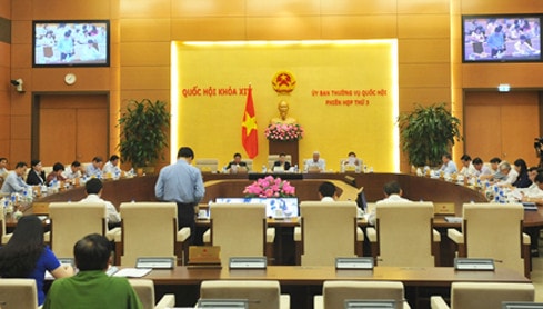 Toàn cảnh phiên họp (Ảnh: Quang Khánh)