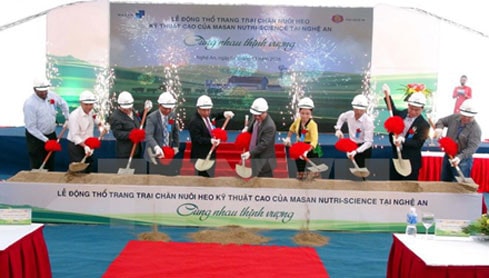 Nghi thức động thổ dự án. (Ảnh: Tá Chuyên/TTXVN)