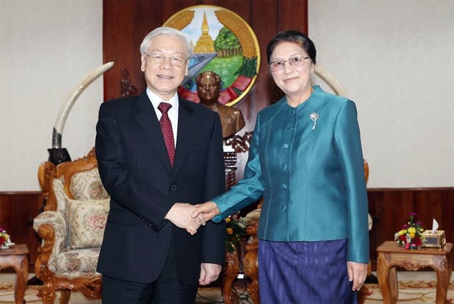 Tổng Bí thư Nguyễn Phú Trọng hội kiến với Chủ tịch QH Lào Pany Yathotou Ảnh: Trí Dũng
