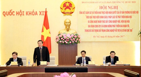Phó Chủ tịch QH Phùng Quốc Hiển phát biểu tại Hội nghị