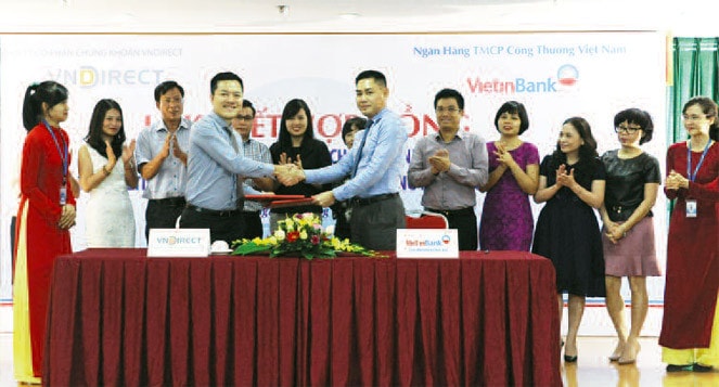 VietinBank Đống Đa ký kết hợp đồng hợp tác cung ứng dịch vụ thanh toán với VNDirect