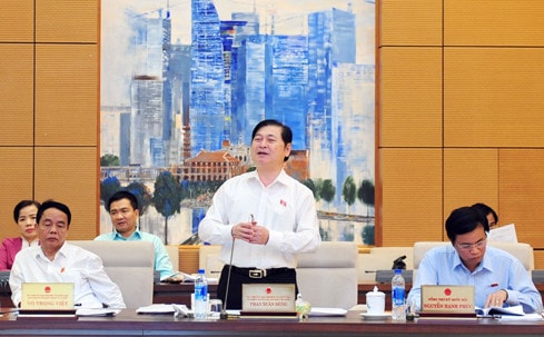 Chủ nhiệm Ủy ban Khoa học, Công nghệ và Môi trường Phan Xuân Dũng phát biểu Ảnh: Quang Khánh