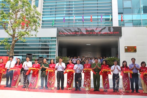 Bệnh viện Giao thông vận tải Trung ương khánh thành Tòa nhà nghiệp vụ kỹ thuật và nội trú với hệ thống trang thiết bị y tế hiện đại đáp ứng nhu cầu khám chữa bệnh ngày càng cao (Nguồn: ITN)
