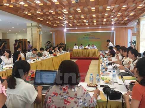 Họp báo Công bố ra mắt thị trường chứng khoán phái sinh vào ngày 8.8 tại Sở Giao dịch Chứng khoán Hà Nội. (Ảnh: PV/Vietnam+)