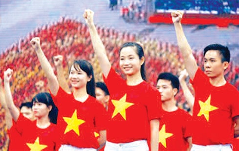 Con người Việt Nam trước hết phải thấm nhuần văn hóa Việt Nam