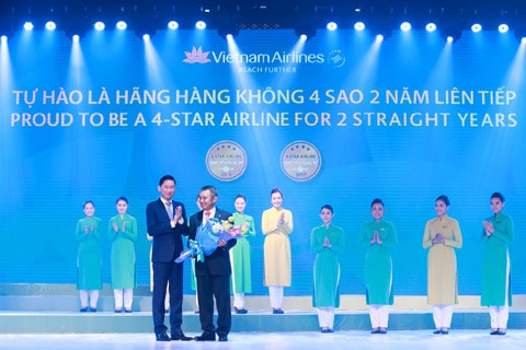Vietnam Airlines được vinh danh năm thứ 2 liên tiếp là Hãng hàng không quốc tế 4 sao theo tiêu chuẩn Skytrax
