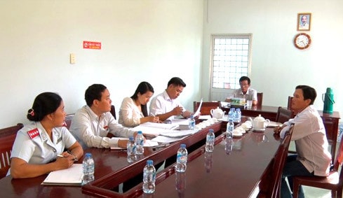 Đại biểu cần tôn trọng và lắng nghe người dân trình bày ý kiến Ảnh: Nhật Huy