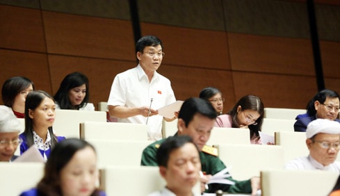ĐBQH Trần Văn Mão (Nghệ An) Ảnh: Quang Khánh