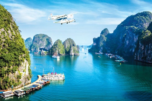 Vịnh Hạ Long là điểm đến của du khách quốc tế