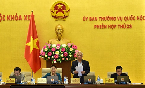 Phó Chủ tịch Quốc hội Uông Chu Lưu điều khiển Phiên họp chiều 11.4 Ảnh: Quang Khánh