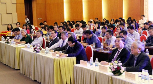 Các đại biểu tham dự Lễ trao giải thưởng báo chí toàn quốc về khoa học và công nghệ năm 2017