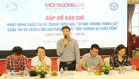 Cuộc thi vẽ tranh “Vì môi trường tương lai” và cuộc thi - triển lãm ảnh “Môi trường và cuộc sống” nhằm nâng cao nhận thức và tuyên truyền sâu rộng ý thức bảo vệ môi trường