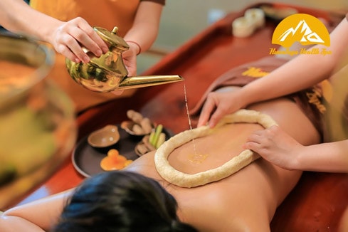 Ayurveda vai gáy giúp giảm đau mỏi vai gáy, xương khớp,...