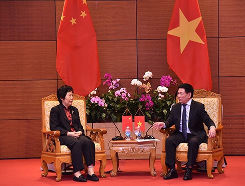 Tổng Kiểm toán nhà nước Việt Nam Hồ Đức Phớc hội đàm với Tổng Kiểm toán nhà nước Trung Quốc ảnh 1