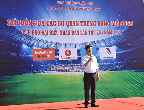 PGS.TS Đỗ Chí Nghĩa, Tổng Biên tập Báo Đại biểu Nhân dân phát biểu tại Lễ khai mạc