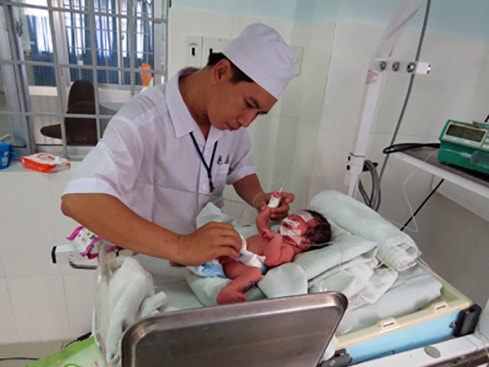 Sàng lọc, chuẩn đoán để giảm thiểu dị tật bẩm sinh Nguồn: ITN