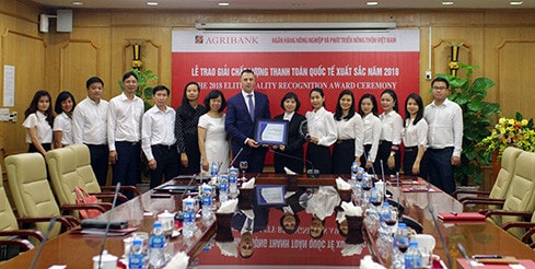 Toàn cảnh lễ trao giải