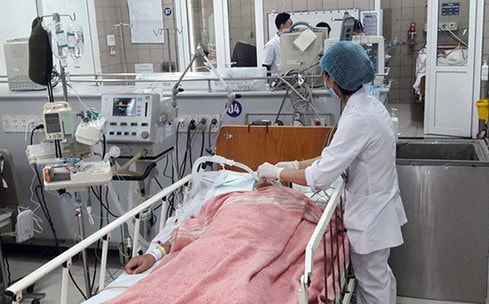 Điều trị cho bệnh nhân bị ngộ độc ma tuý tại Trung tâm chống độc. Nguồn: ITN