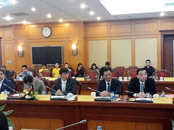 Bộ trưởng Bộ Khoa học và Công nghệ Chu Ngọc Anh và đại biểu tham dự buổi lễ ký kết