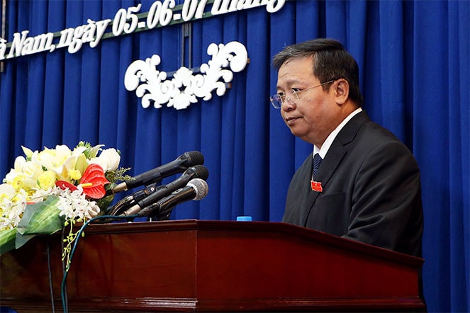 Phó Bí thư Tỉnh ủy, Chủ tịch UBND tỉnh Nguyễn Xuân Đông phát biểu tại Kỳ họp