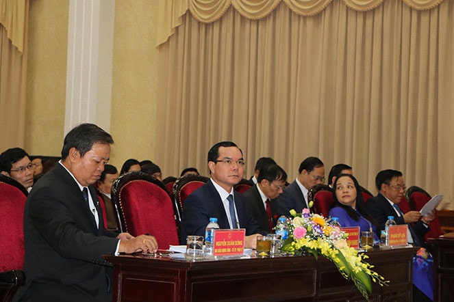 Các đại biểu tham dự Kỳ họp