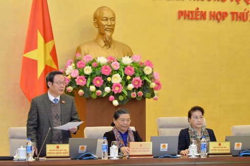Phó Chủ tịch Quốc hội Phùng Quốc Hiển phát biểu Ảnh: Quang Khánh